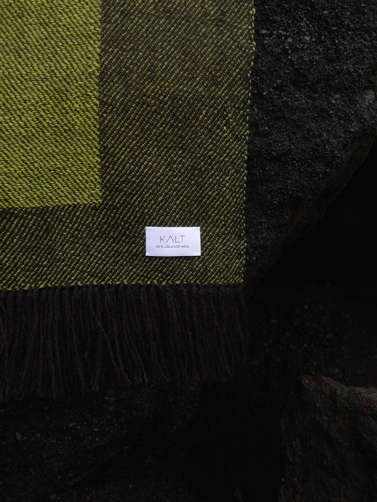 KALT "Hjaldur" green scarf in Iceland, label detail.